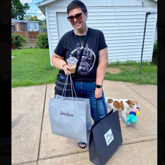 Welcome to My Closet! - Picture 3 of 8